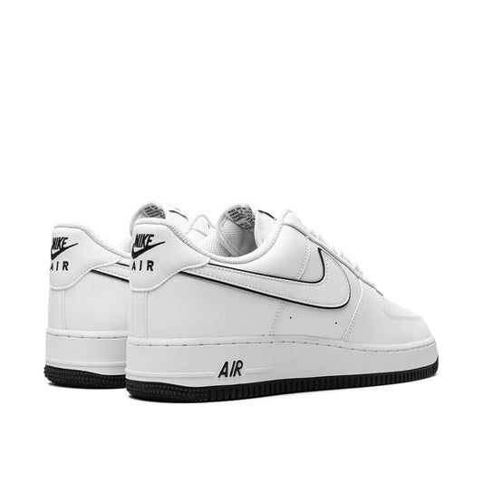 AF 1 Blanc et Noir, fabriqués à la main