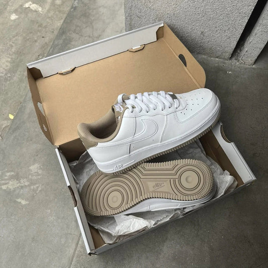 AF 1 Blanc Taupe Fabriqué à la main